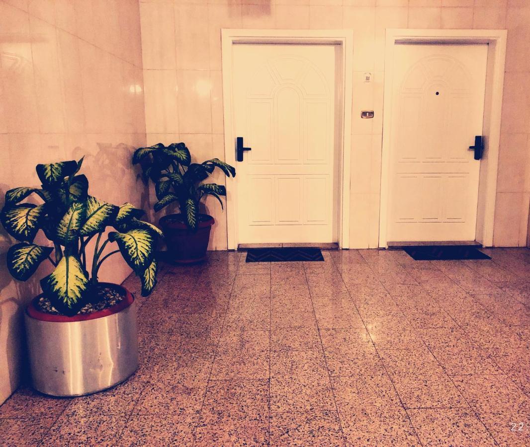 خاصة بتصميم فندقي ووصول ذاتي Apartment *